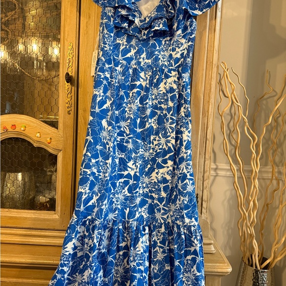 Hyacinth House NWT Blue Floral Ruffle Midi Dress - Picture 3 of 6